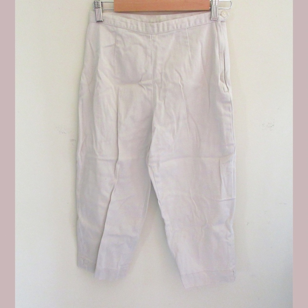 Charter Club capris; off white; size 6; cotton, spandex